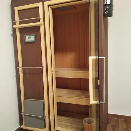 B&bobo Bed & Breakfast